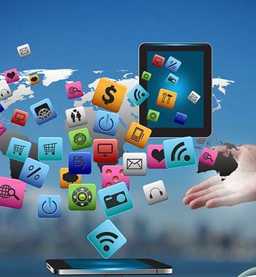 نقش اپلیکیشن‌های تحت وب در توسعه نرم‌افزار